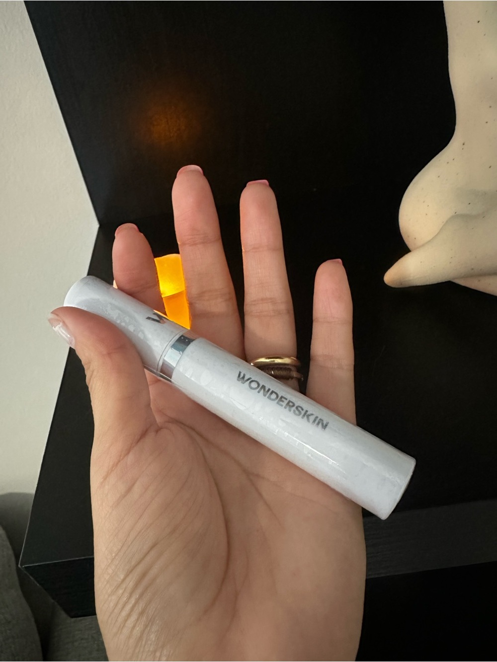 Wonderskin All Day Lip-Stain - Shade NEON ROSE